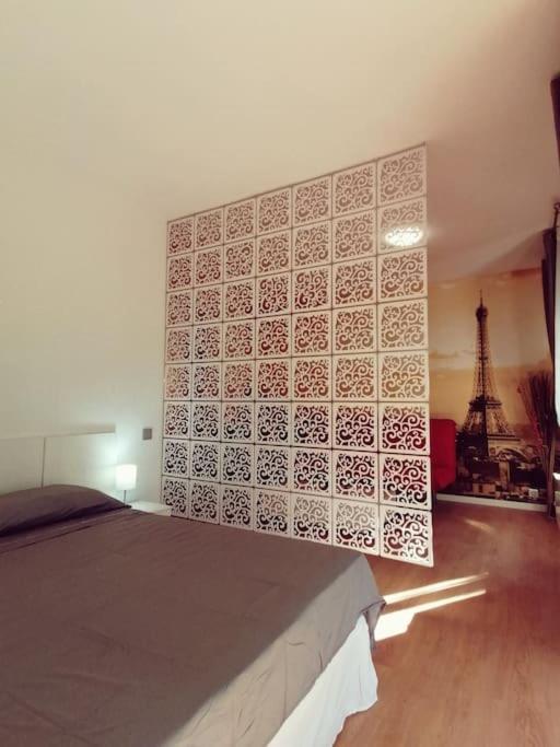 Studio Paris Apartment Estepona Ngoại thất bức ảnh