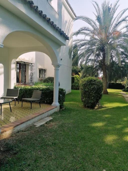 Studio Paris Apartment Estepona Ngoại thất bức ảnh