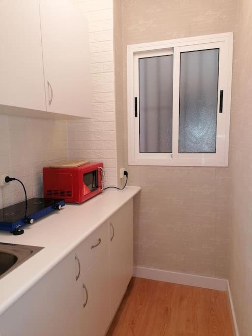 Studio Paris Apartment Estepona Ngoại thất bức ảnh