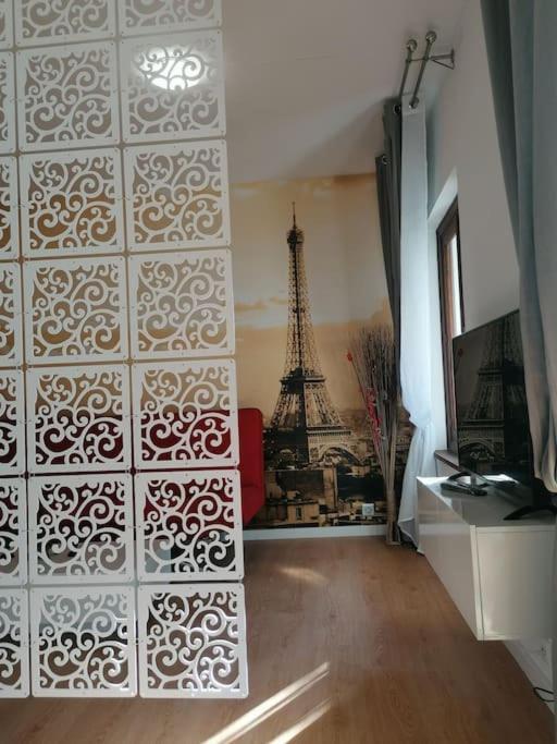 Studio Paris Apartment Estepona Ngoại thất bức ảnh